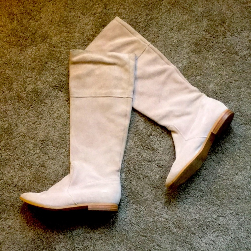 Boots !EVERYTHING IS 5 FOR $10!